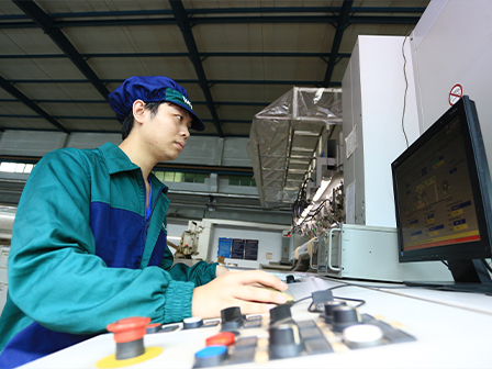 精細(xì)管理提質(zhì)增效，全員共創(chuàng)共享共贏 ——砥礪奮進(jìn)的威孚